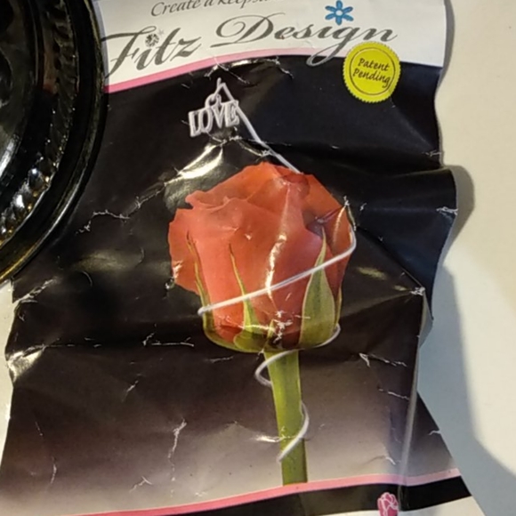 Valentine's Gift Novelty Rose / Fresh Flower Charm - Picture 7 of 11